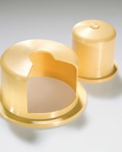 Spacer can for the pump industry